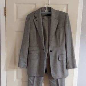 Lady's Ralph Lauren pantsuit
